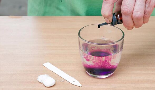 potassium permanganate solution for washing with cystitis